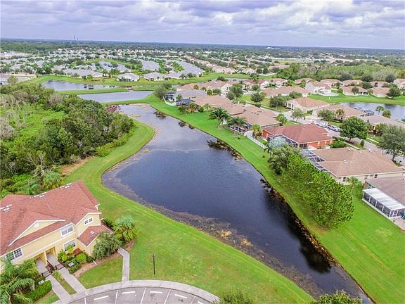 5th image of 11098 Winter Crest Dr