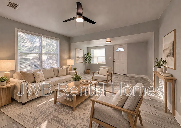 6135 Lynnwood Ave #A — Photo 6