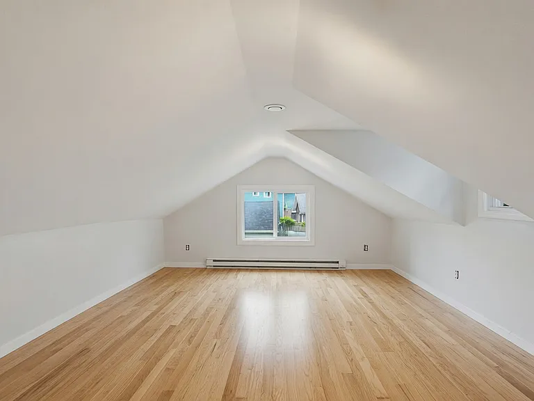 115 Innis Ave #B — Photo 6