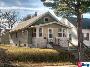 3941 R St, Omaha, NE 68107