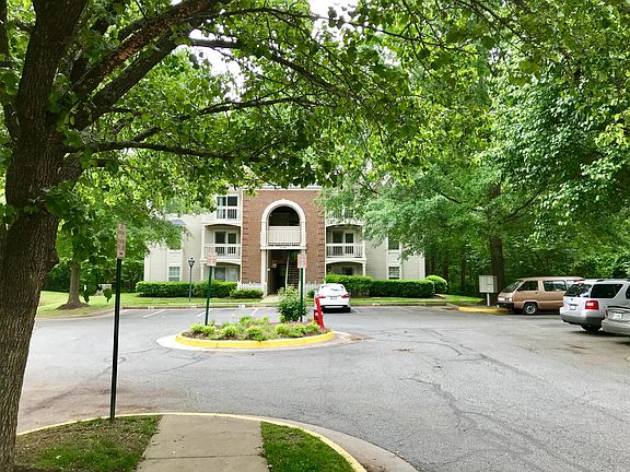 2nd image of 5704 Shadwell Ct Unit 92