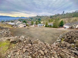 2957 NW Daysha Dr, Roseburg, OR 97471