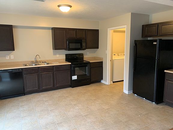 5th image of 1265 Topp Creek Dr