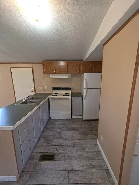 Building Photo - 1403 Brandywine Ave #21