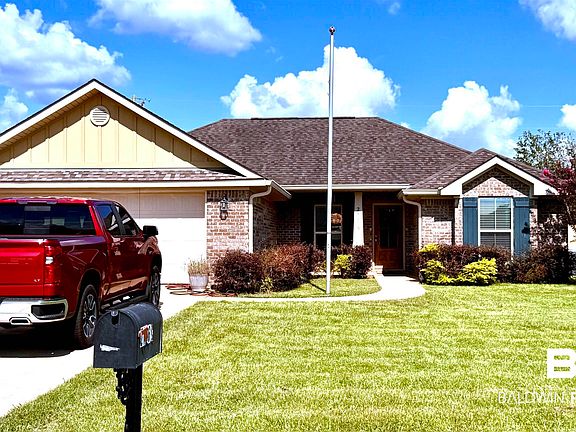 3rd image of 21668 Talbot Ln