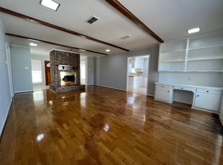 9206 Sharpview Dr, Houston, TX 77036