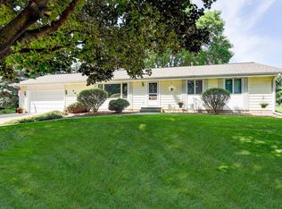 7630 Huron Pl, Eden Prairie, MN 55344