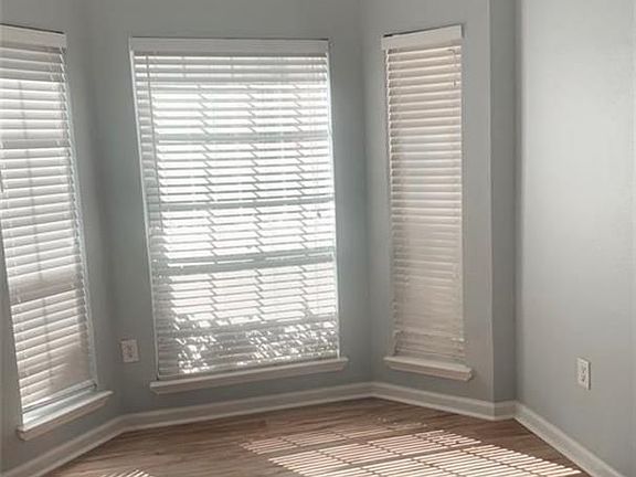 4th image of 3231 Allen Pkwy APT 4102