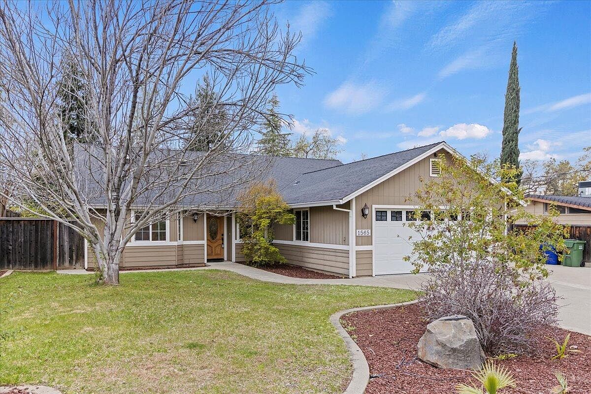 1565 Riviera Dr, Redding, CA 96001 Zillow
