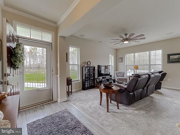 5th image of 41584 Briarwood Cir