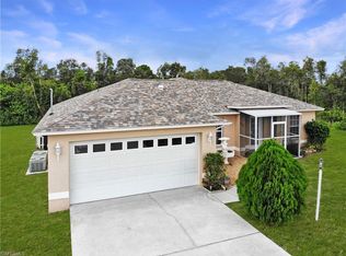 122 Zobora Cir, Fort Myers, FL 33913