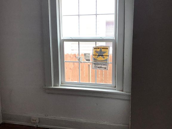 3rd image of 2309 Lamb Ave