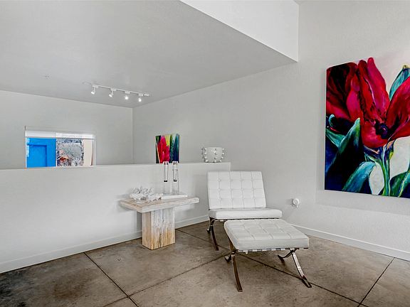 4th image of 601 Circulo De Morelia Unit 102