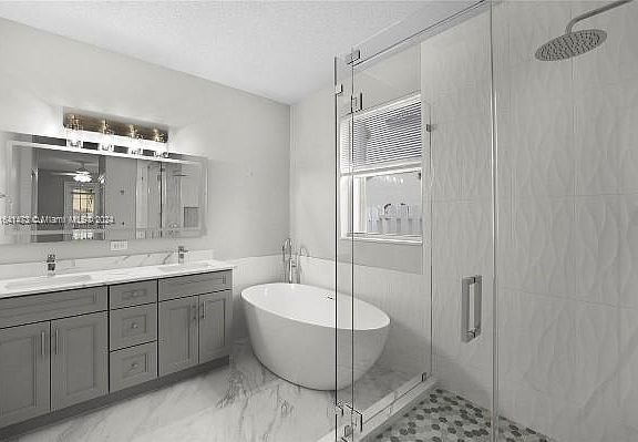 4th image of 642 Stanton Dr #0