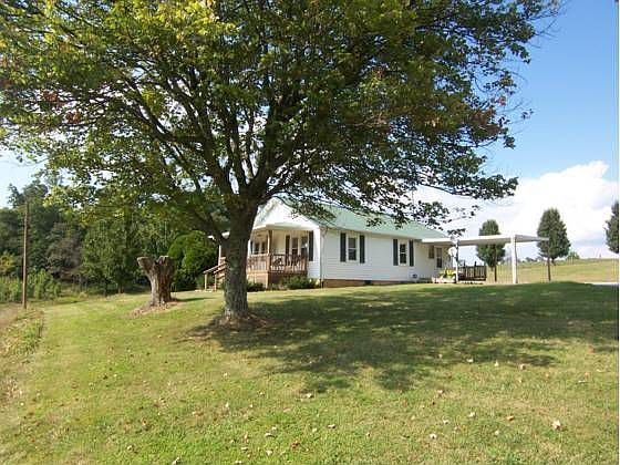 2nd image of 690 Walkertown Rd