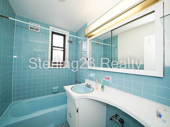 4th image of 24-28 27th St #1R