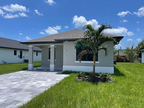 2nd image of 27780 Kelly Dr