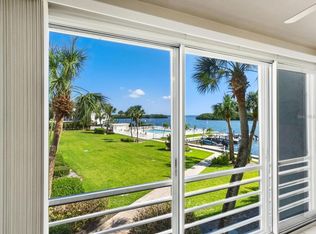 600 Sutton Pl APT 201, Longboat Key, FL 34228