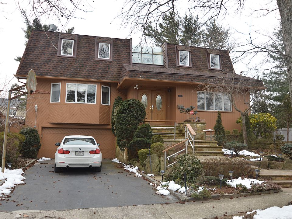 1st image of 969 East End