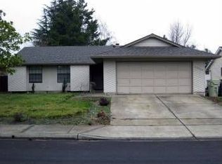 21053 Charlene St, Beaverton, OR 97003