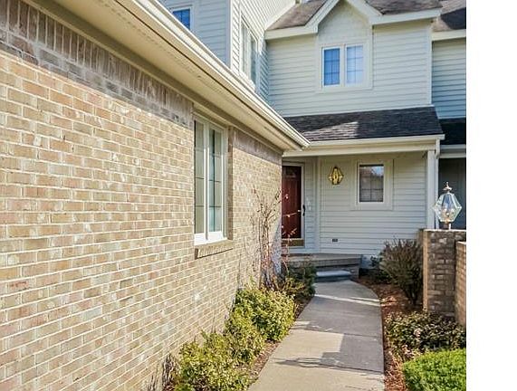 5th image of 4590 Glen Eagles Dr
