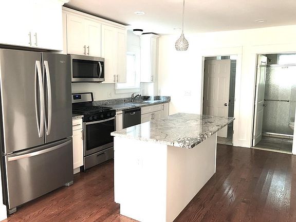 4th image of 56 Wardwell Ave #1