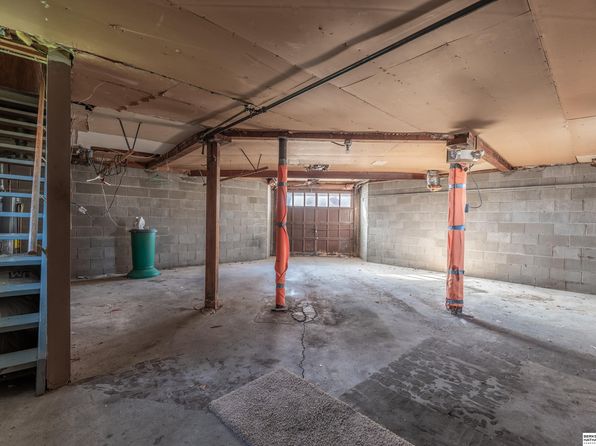 4918 Capitol Ave, Omaha, NE 68132