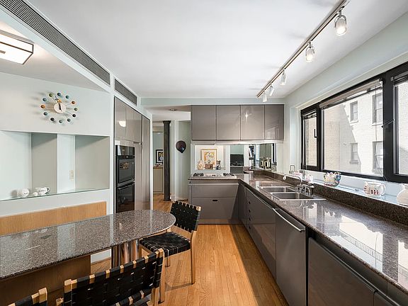 5th image of 1175 Park Ave APT 13B