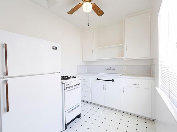 4th image of 1243 Federal Ave APT 201