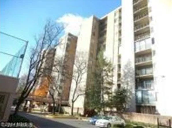 9200 Edwards Way APT 1108, Hyattsville, MD 20783
