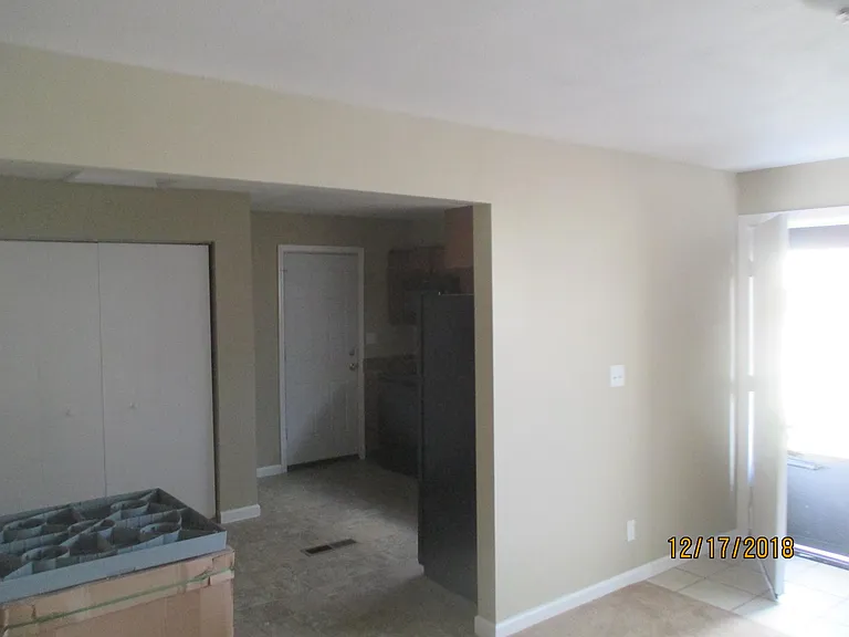 4051 Elbern Ave — Photo 9