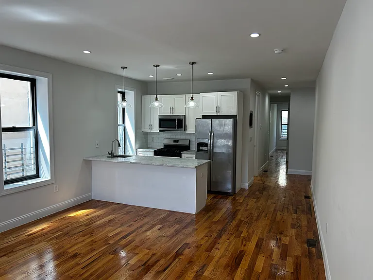 604 Pennsylvania Ave #1 — Photo 1