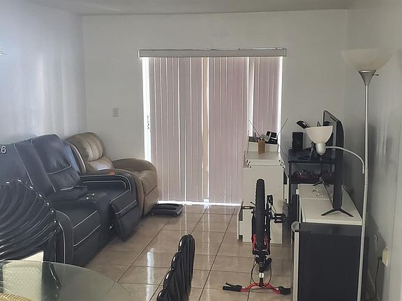5th image of 677 SW 9th Ave APT 102
