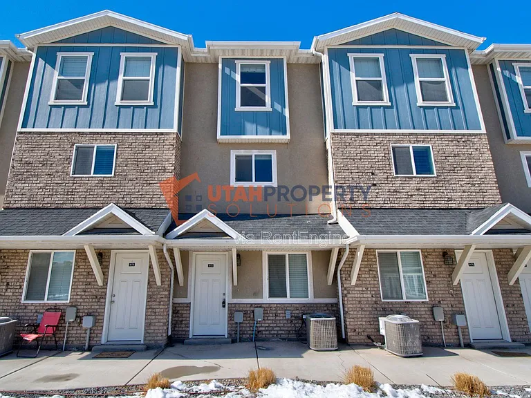 8172 N Broken Spoke Ln — Photo 2