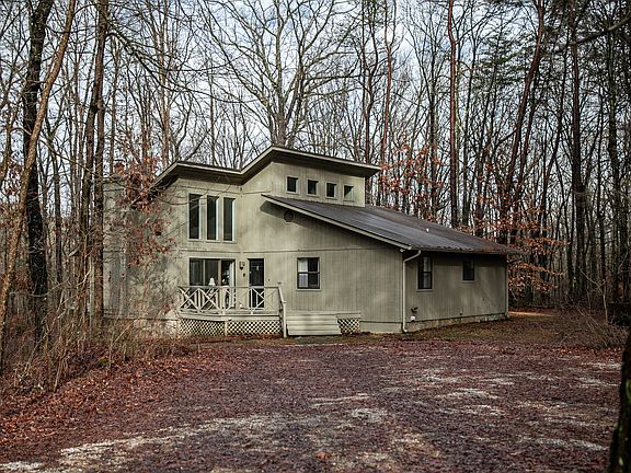 2nd image of 632 Dogwood Dr