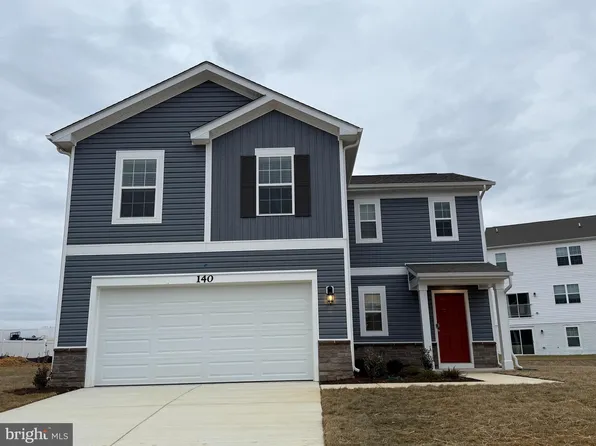 140 Call Ct, Martinsburg, WV 25403