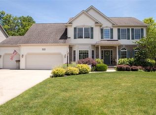 5469 Brook Run Dr, Medina, OH