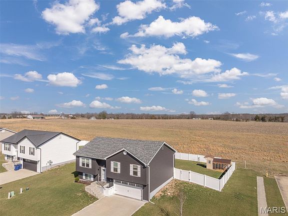 5th image of 327 Late Harvest Dr