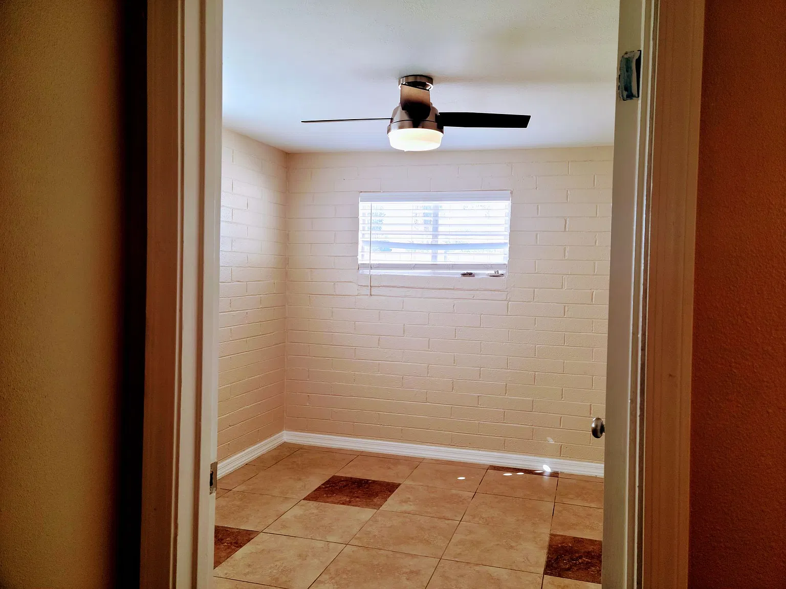 Orangewood Apartment Homes — Photo 4