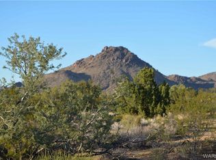 19165 S Gold Mine Rd, Yucca, AZ 86438