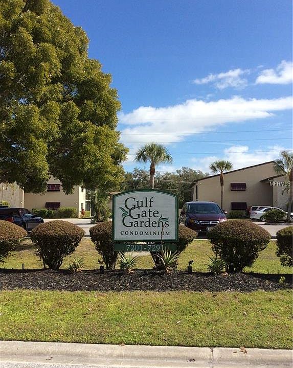1st image of 7239 Cloister Dr