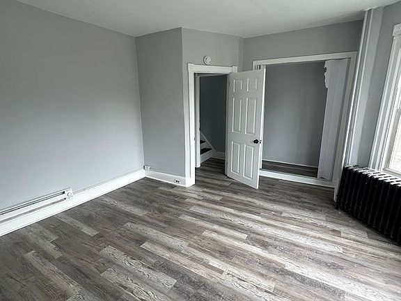 5th image of 311 Lincoln Ave