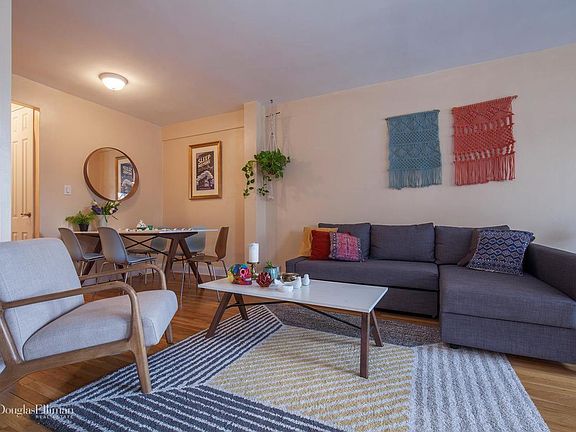 2nd image of 616 E 18th St APT 4K