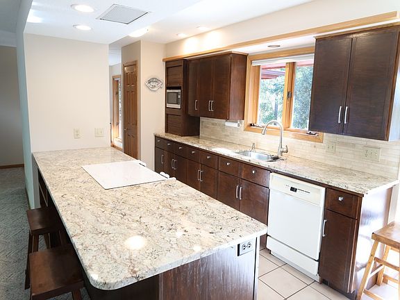 5th image of 3520 Richey Road