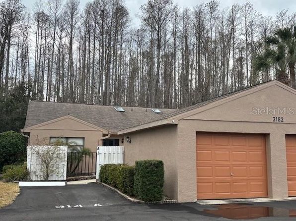 3182 Charter Club Dr APT A