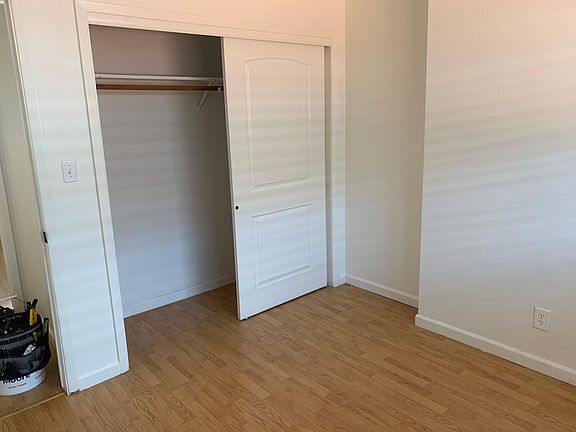 2nd image of 211 E Mission Ave #6