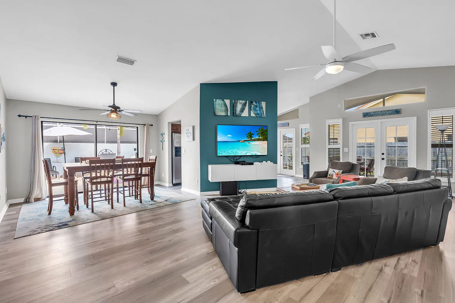 3 bed, 2.0 bath, 1593 sqft, $3,665 — Photo 3