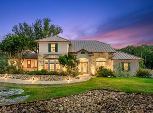 1121 Kings Cove Dr, Canyon Lake, TX 78133