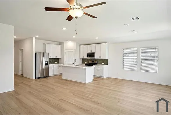 827 Sunflower Rd — Photo 7