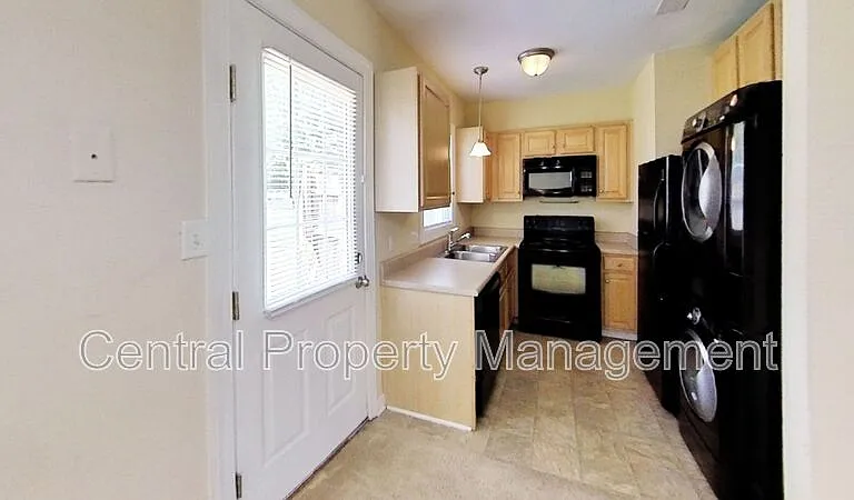 108 Silver Brook Dr — Photo 9
